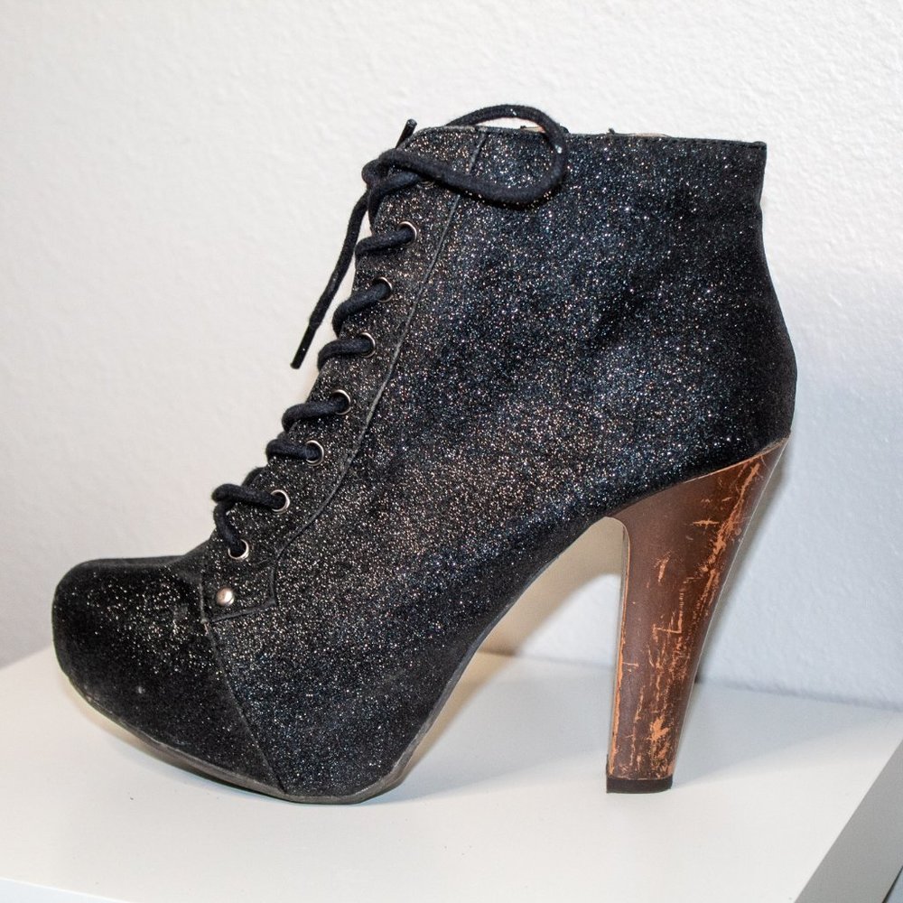 Qupid Glitter Booties